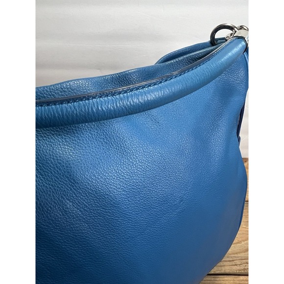 MARC JACOBS Too Hot To Handle Sky Blue Pebbled Leather  CROSSBODY Shoulder HOBO - Picture 9 of 16